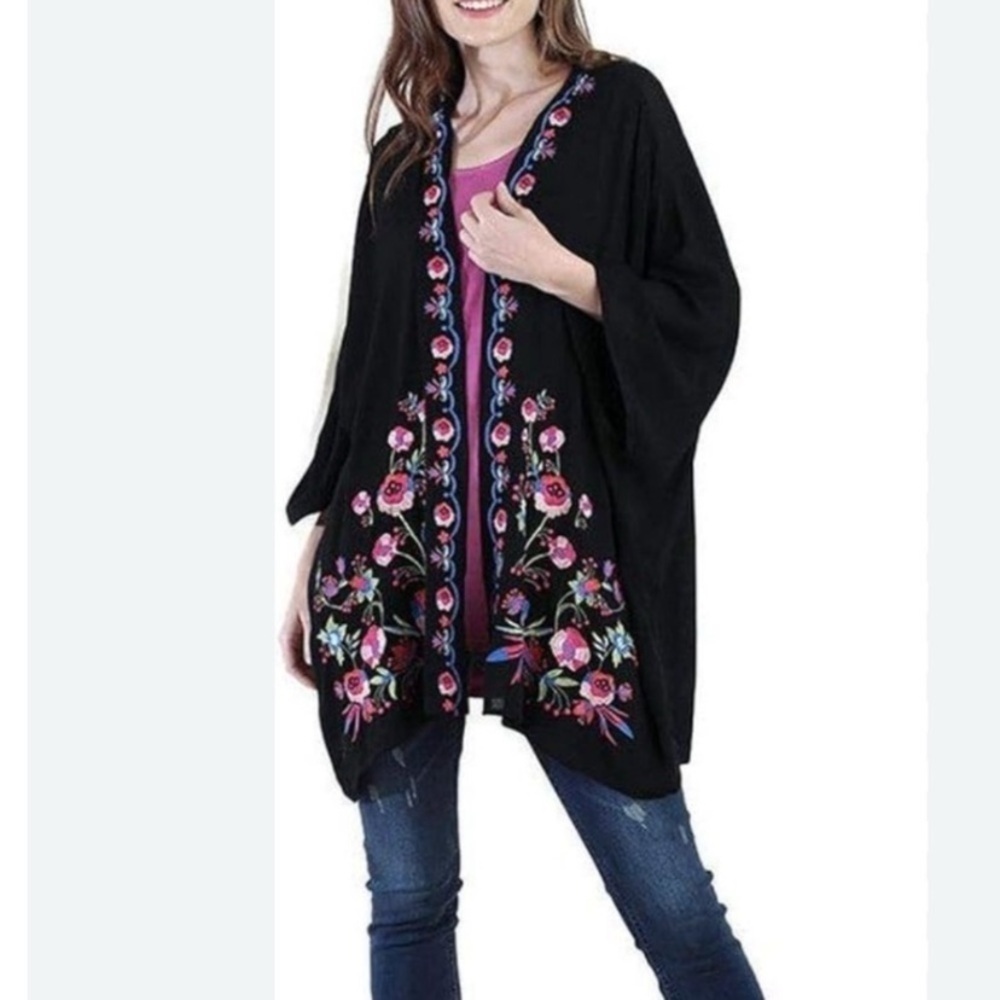 Umgee Black Floral Crepe Open Coverup Waterfall Kimono Size S/M